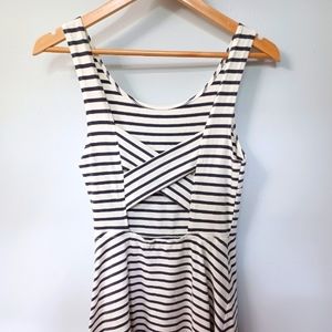 Chic American Eagle Outfitters dress size S.